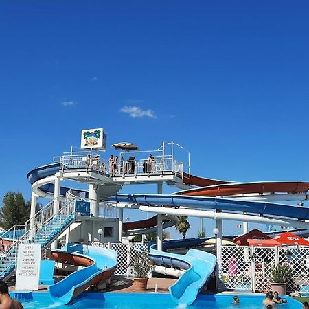 Oasi Del Mare Hotel Rimini Eksteriør billede